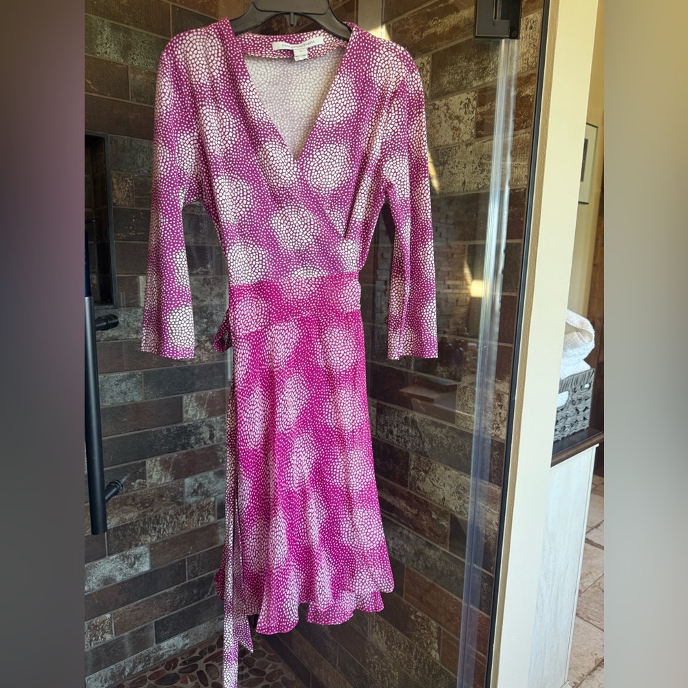 Diane Von Furstenberg Pink and White Wrap Dress
